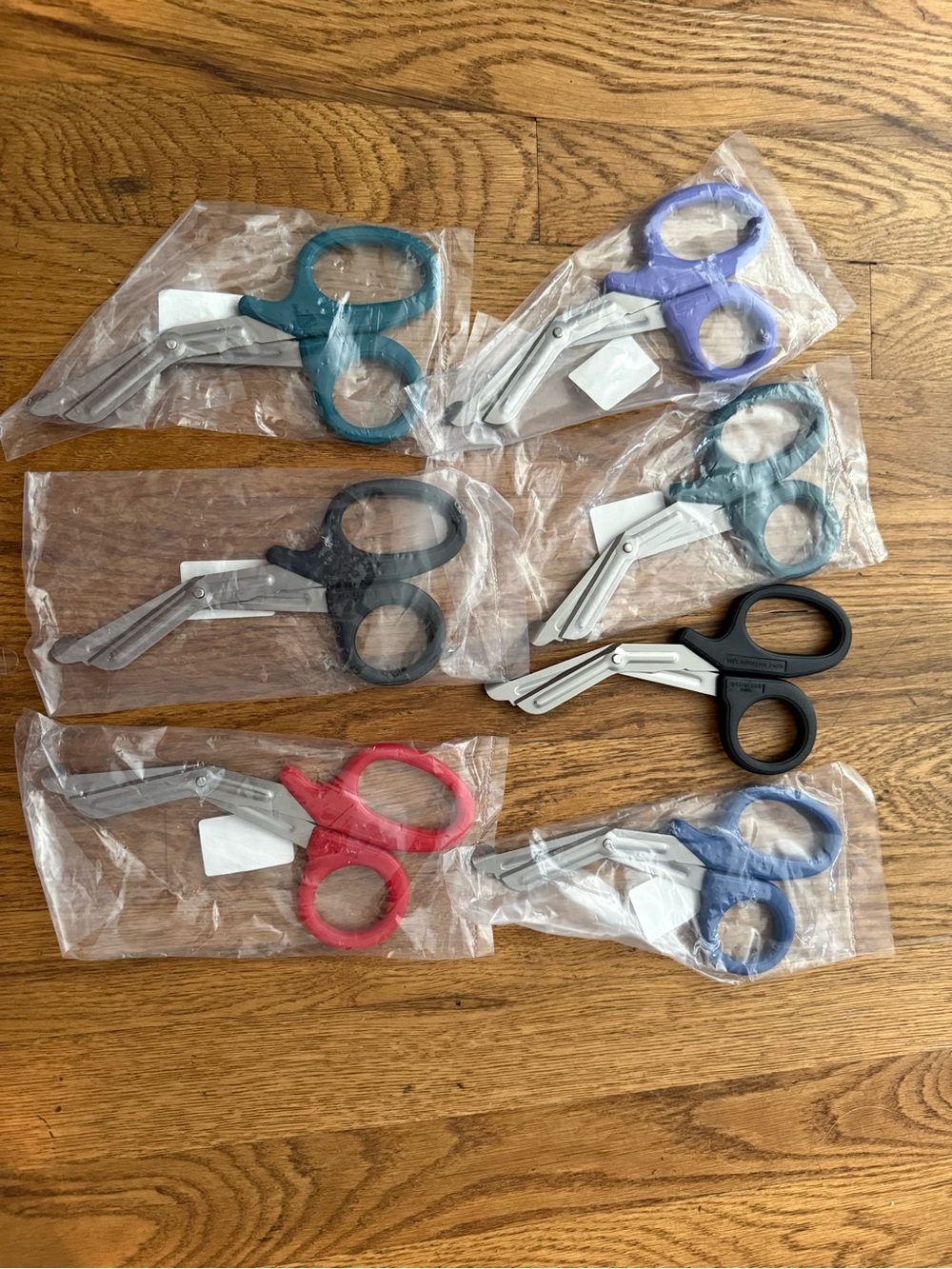 Assorted EMT Trauma Shears - Multiple Colors